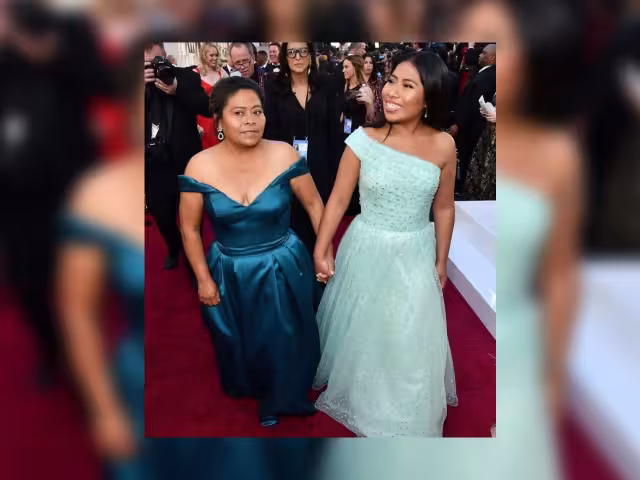 Yalitza Aparicio ha llevado a su mamá a diversos eventos, entre ellos, los Premios Oscar, y ahora decidió viajr con ella a la Riviera Maya