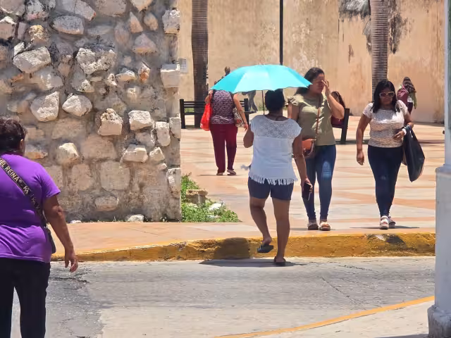 Campeche sufrirá días de calor intenso, viento fuerte y oleaje elevado
