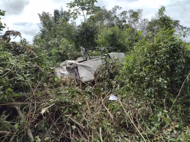 El automóvil quedó con daños superiores a los 100 mil pesos tras el accidente registrado en Carrillo Puerto