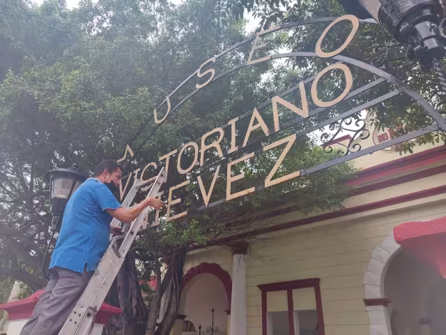 Esta construcción en su momento albergó el Hospital General de la Isla