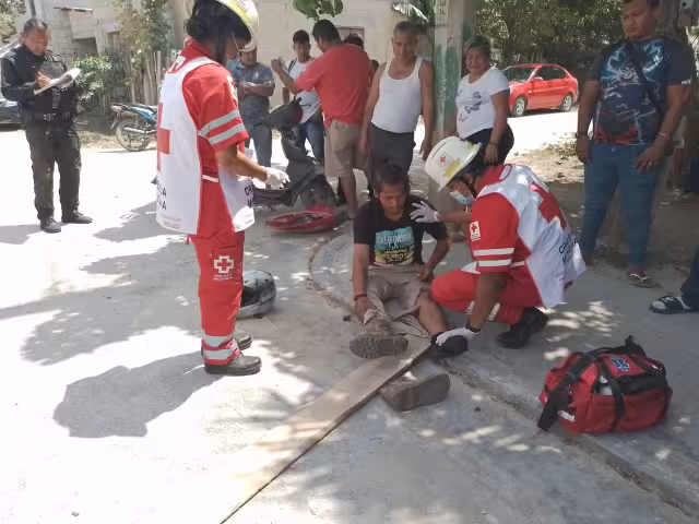 Aunque el hombre recibió atención de la Cruz Roja tuvo que ser trasladado al un hospital