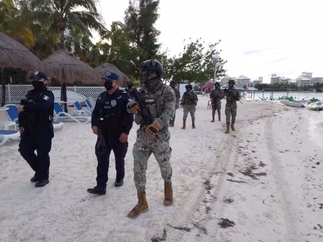 La Asociación de hoteles en Cancún, Isla Mujeres y Puerto Morelos aseguró su homóloga en Tulum podría solicitar también el apoy de Semar