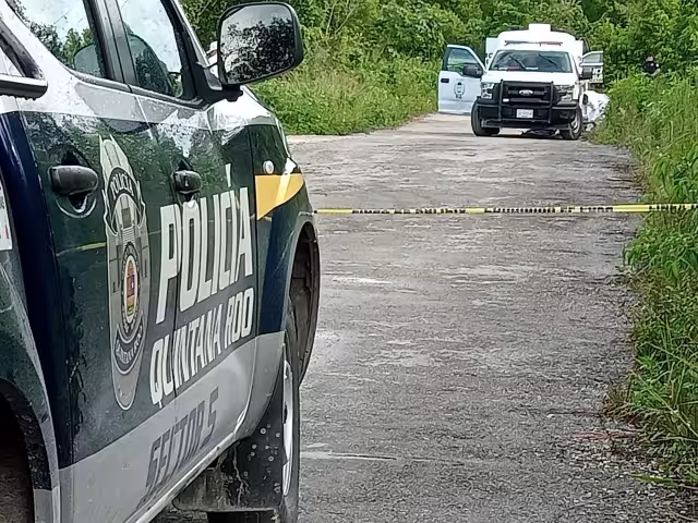 Peritos criminalistas hicieron un barrido de la zona, buscando más restos humanos sin éxito; se intensificará la búsqueda