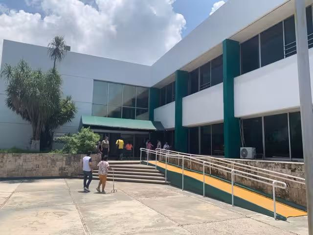 Hospitales del IMSS en Campeche operan con normalidad tras apagón, sin pacientes afectados