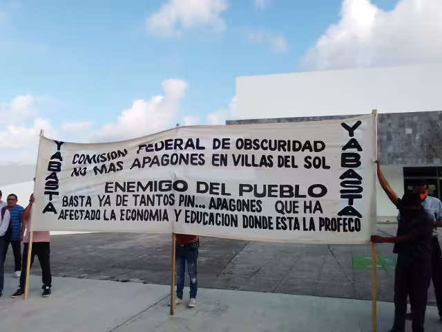 Indican estar hartos de los apagones en sus colonias