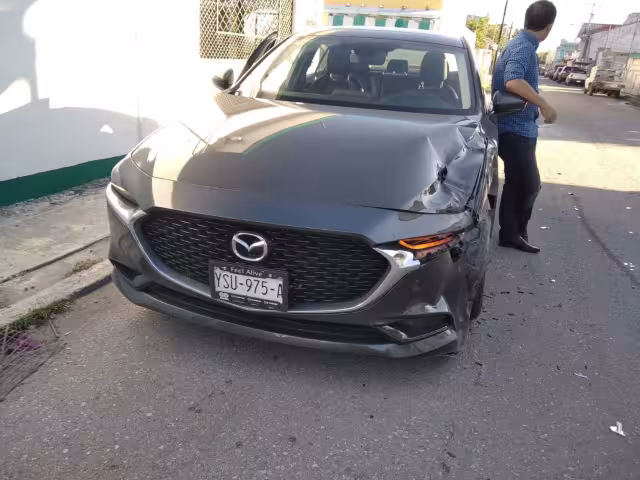 Al lugar arribaron elementos de la Policía municipal del Departamento de Vialidad y Tránsito