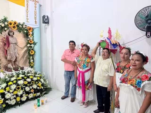 Participó la comunidad religiosa y gremios visitantes