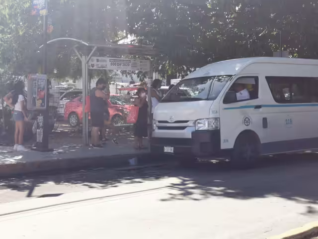 Llaman a denunciar a operadores que cobren de más con el argumento de horario nocturno