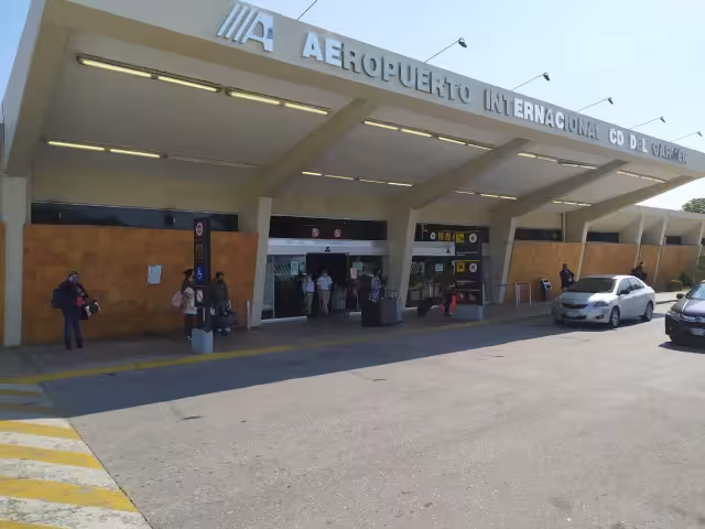 Por reducción de casos de coronavirus los viajeres se sienten más seguros