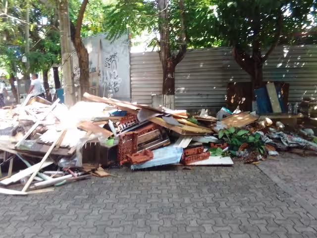 La medida no fue en respuesta a las constantes peticiones del comercio organizado