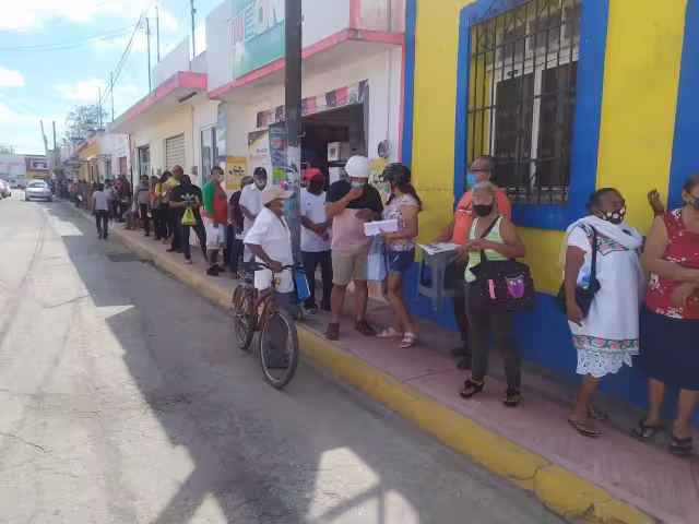 Se espera que la vacuna arribe a la ciudad alrededor de las 6 de la tarde