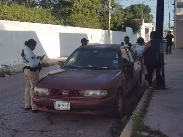 Pese a contar con los papeles del auto, los dueños no pudieron llevárselo a su casa