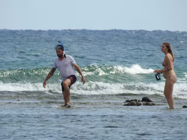 Antes existían letreros para que los turistas no se bañaran en el área de arrecifes y en el canal de navegación