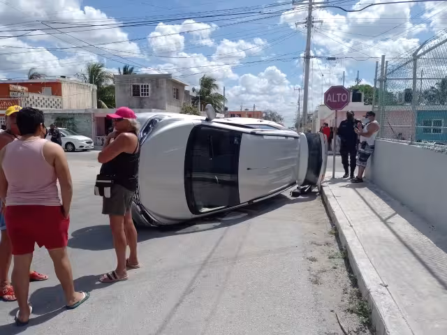 Paramédicos de la Secretaría de Seguridad Pública (SSP) prestaron sus servicios para cada uno de los involucrados