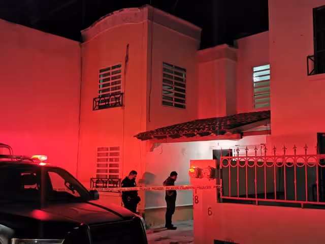 Al lugar del incidente llegaron elementos policiales y de la Semefo para el levantamiento del cuerpo