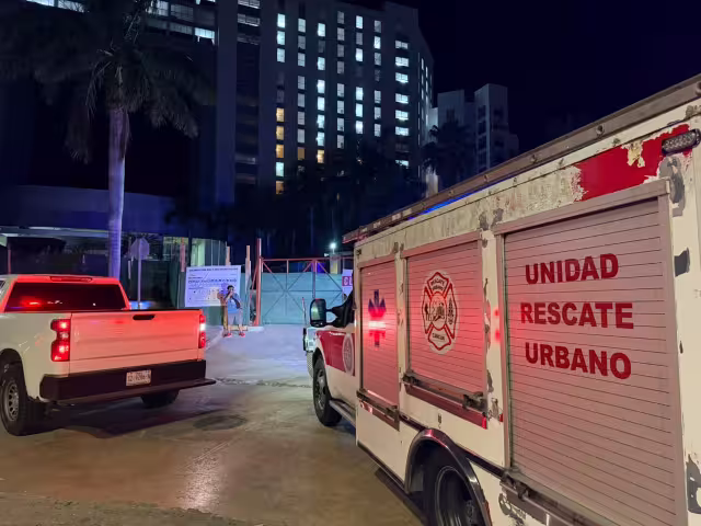 Protección Civil estatal informó que la estructura no estaba correctamente armada y cedió ante el peso del concreto