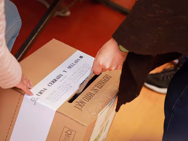 Gustavo Petro, el candidato de izquierda, quien encabece las votaciones