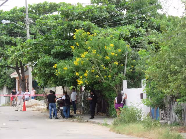Autoridades acordonaron el área para el levantamiento del cuerpo