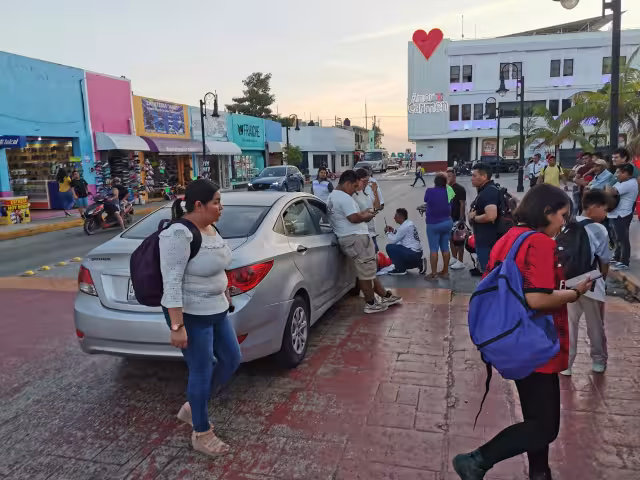 Dos mujeres fueron atropelladas por una conductora que no respetó el paso peatonal