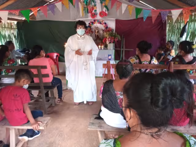 Presbítero recomendó seguir los protocolos sanitarios.