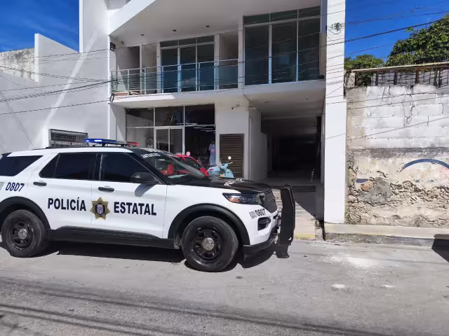 Un vigilante fue hallado sin vida por suspensión en un predio del barrio de Santa Ana, en Campeche.