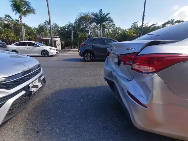 Los conductores esperaron más de media hora a sus aseguradoras
