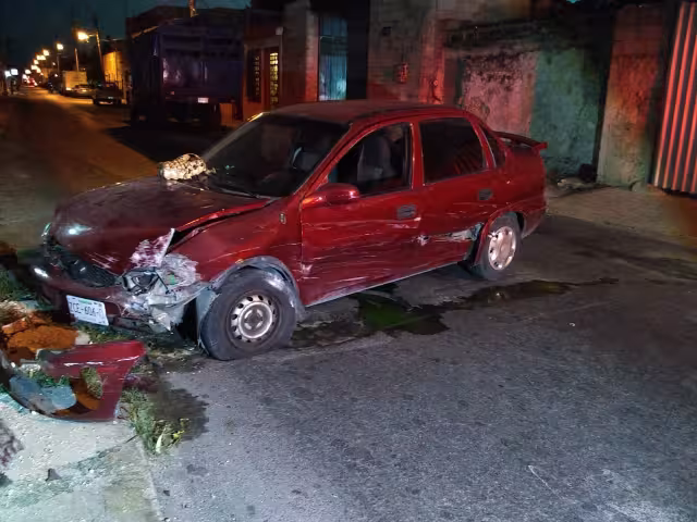 El Chevy recibió varios daños