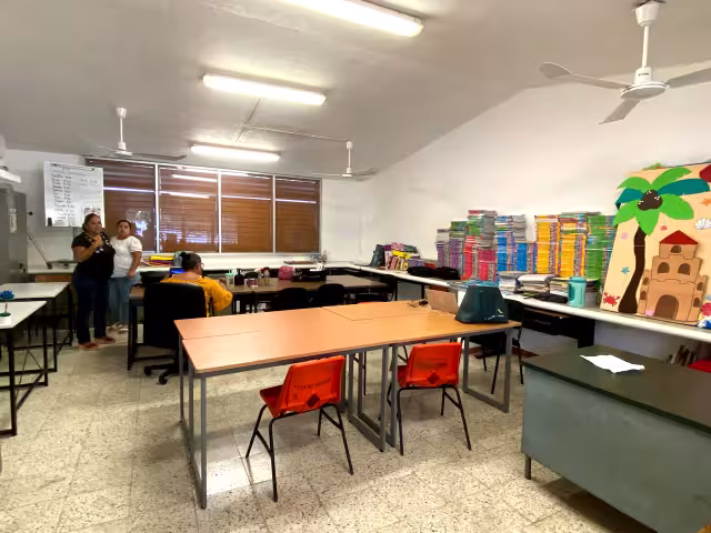 Serán 47 aulas, un laboratorio y un taller de cómputo, 6 servicios sanitarios, 5 oficinas de dirección, 2 para medios y uno más para clases de mecánica