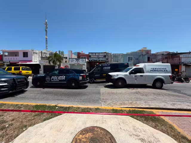 Asesinan a balazos a un hombre en la avenida Colosio de Playa del Carmen