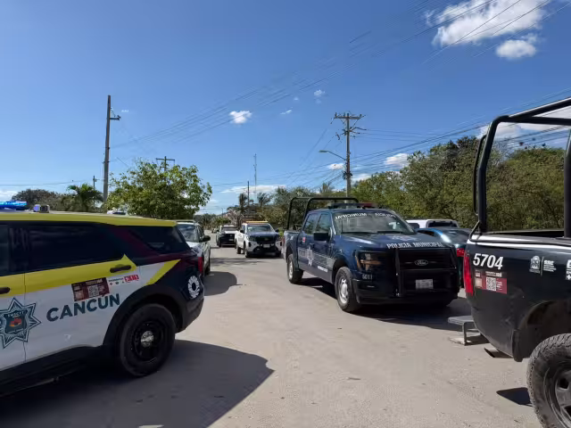 Elementos policiacos desplegaron un operativo en la zona