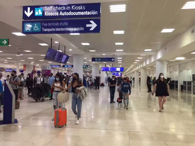 Se registran cuatro vuelos cancelados desde el aeropuerto de Cancún