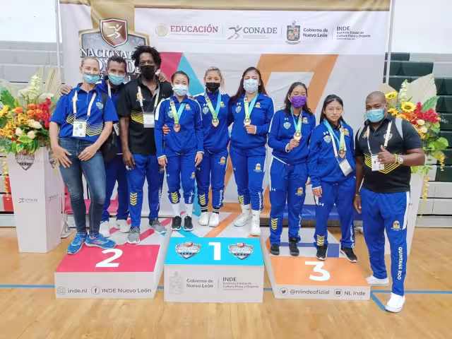El selectivo de Luchas Asociadas de Quintana Roo, finalizó con 12 medallas en los Juegos Conade 2021