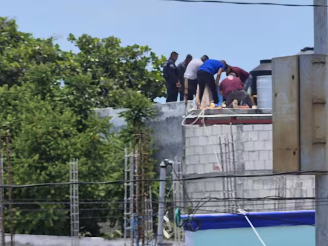 Autoridades rescataron a una adolescente que se encontraba en riesgo en una vivienda de la colonia Morelos.