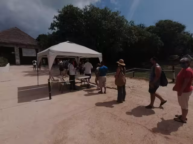 Se compaginó el inicio del semáforo naranja con la llegada de turistas