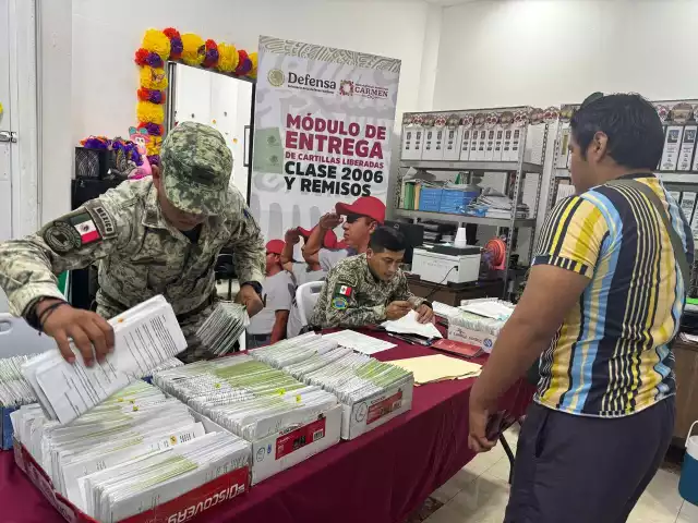 Último llamado a jóvenes para que recojan su cartilla militar en Ciudad del Carmen