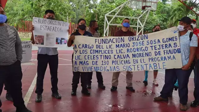 Algunos de los agraviados por esta fundación piden que se les regreses su dinero; otros piden las viviendas terminadas