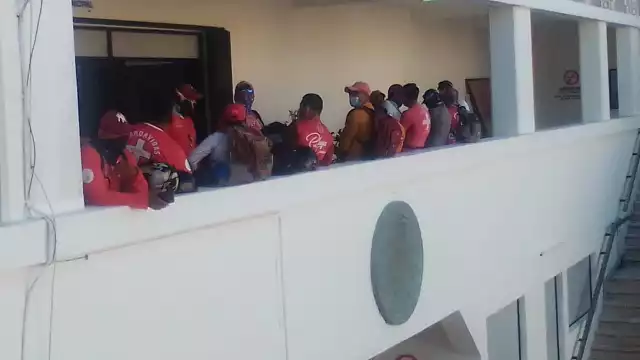 Los guardavidas no quisieron dar detalles de sus exigencias hasta hablar con la Edil de Playa del Carmen