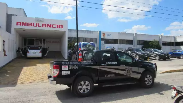 El abuelito fue trasladado al hospital San Carlos, donde se confirmó que ya no tenía signos vitales