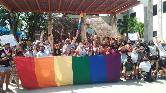 Piden un alto a los casos de homofobia y abuso policial