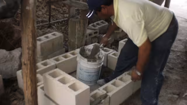 Actualmente, muchos de ellos emigran a la Riviera Maya o a Mérida en busca de mejores oportunidades