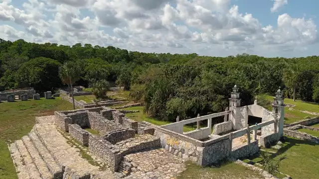 El nombre que recibe la zona proviene del idioma maya que en español significa “cocodrilo celeste”