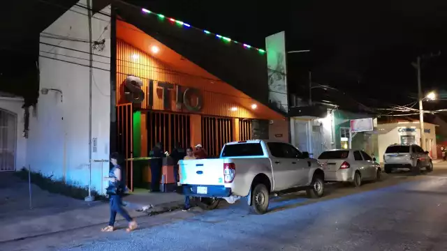 La denuncia fue hecha luego de escucharse ruidos en su interior, pensaban que funcionaba de manera clandestina. Foto: Ricardo Jiménez