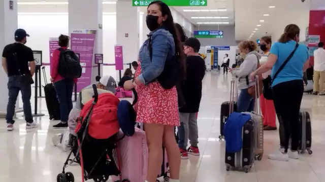 Dos de los vuelos suspendidos fueron de Volaris