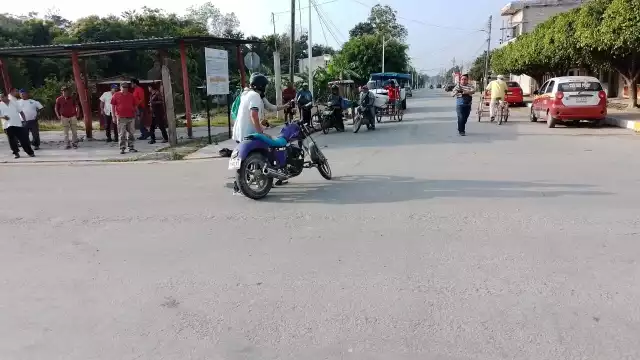 Los estudiantes resultaron con lesiones leves y fueron trasladado a un hospital