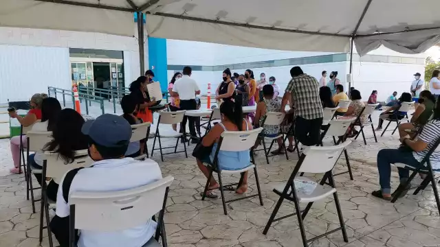 Los adultos mayores recibirán la vacuna