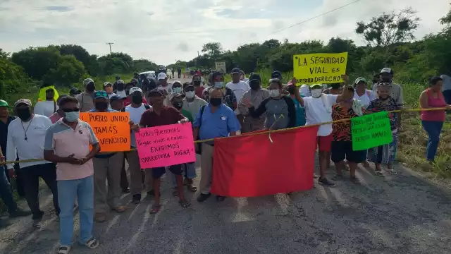 Pobladores de Las Coloradas cerrarán la entrada al puerto hasta el medio día