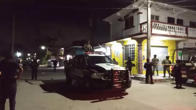 Casquillos de diversos calibres quedaron tirados en la calle