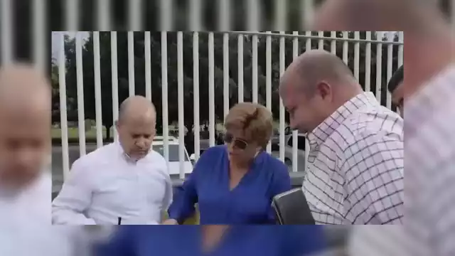 El Gobernador Enrique Alfaro se negó a hablar con los colaboradores del CUValles de la Universidad de Guadalajara, limitándose a grabar un promocional