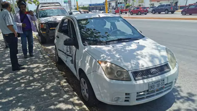 Uno de los tripulantes de la unidad de Protección Civil resultó herido