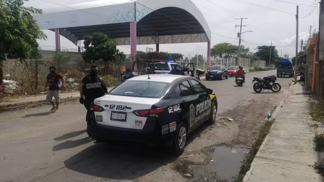 Los hechos ocurrieron alrededor de las 06:00 horas, en la calle Justo Sierra con Camelias, en la colonia Leona Vicario